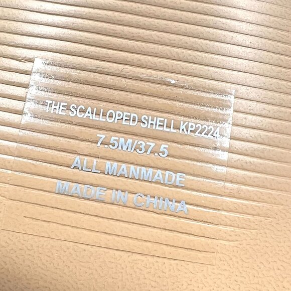 Katy Perry Womens Size 7.5 The Scalloped Gold Shell Heels Sandals Shoes - Picture 13 of 13